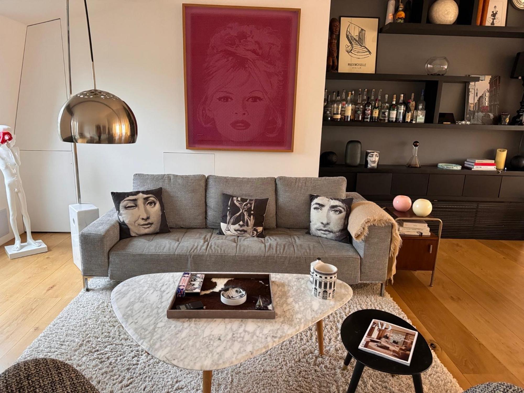 Chelsea, Three-bedroom Contemporary Living Duplex Londra